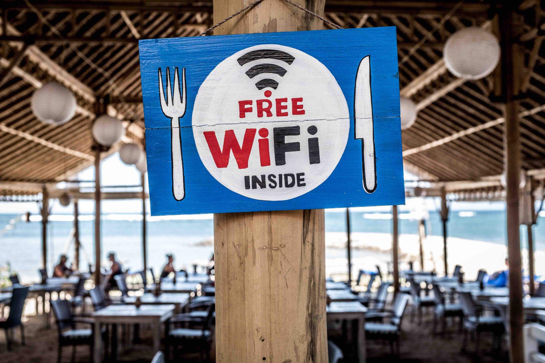 Comminter, intégrateur de solutions wifi innovantes, wifi, ethernet hotspot partout en France